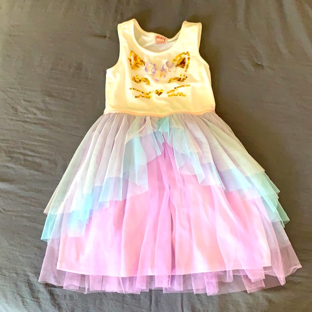 Girls dress